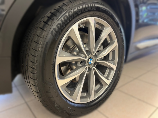Bild 4: BMW X3 xDrive 20d 48V Au
