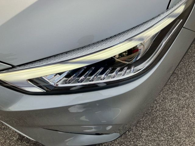 Bild 11: MG ZS 1,5 Luxury