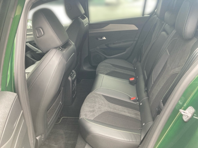 Bild 8: Peugeot 308 PureTech 130 S&S EAT8 GT