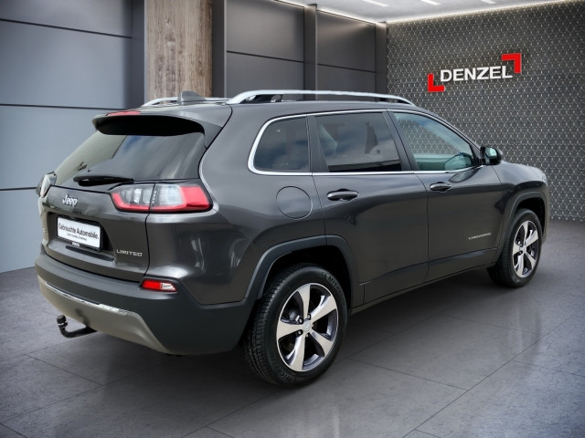 Bild 3: Jeep Cherokee MCA 2,2 Die