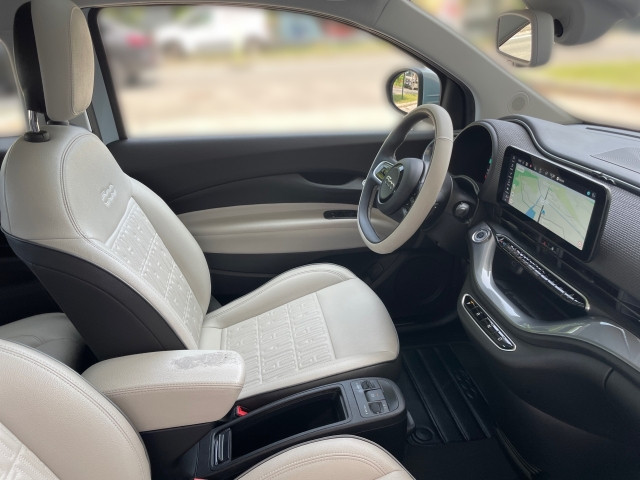 Bild 5: Fiat 500 BEV La Prima Hatchback