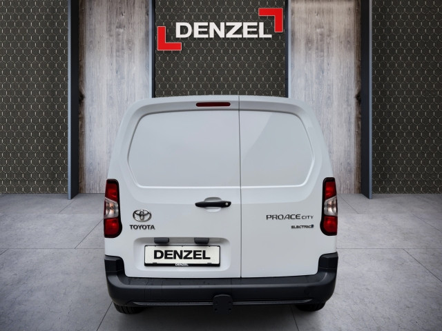 Bild 10: Toyota Proace City 50 kWh, Basis - L1