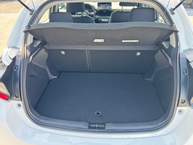 Bild 9: Toyota Yaris - 1,5 l Hybrid, 5-türig, Active