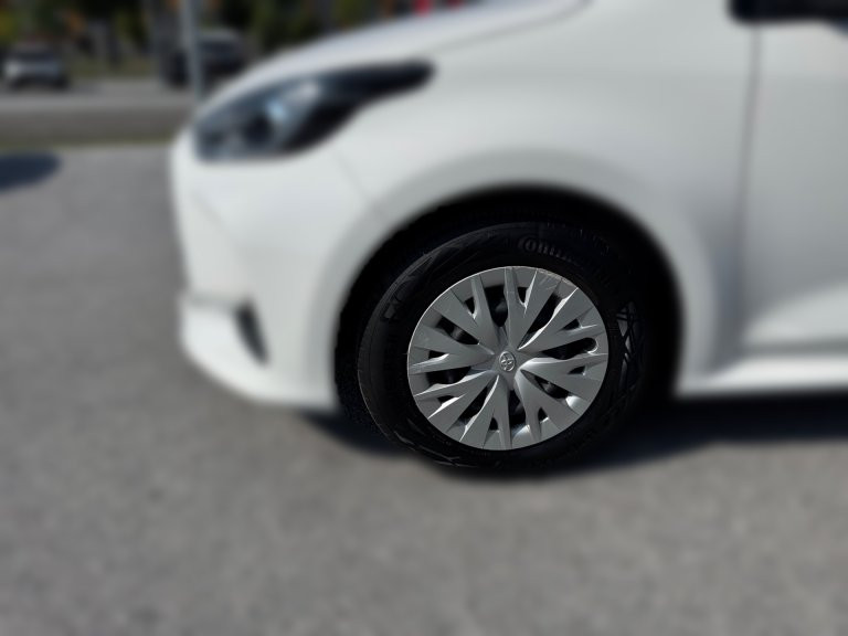 Bild 4: Toyota Yaris - 1,5 l Hybrid, 5-türig, Active