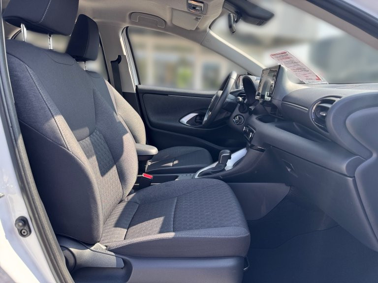 Bild 5: Toyota Yaris - 1,5 l Hybrid, 5-türig, Active