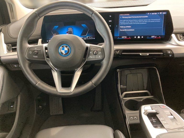 Bild 6: BMW 225e xDrive Active Tourer U06 XB2