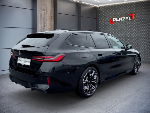 Bild 3: BMW 520d xDrive Touring G61 B47