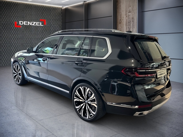 Bild 3: BMW X7 xDrive40d G07 B57