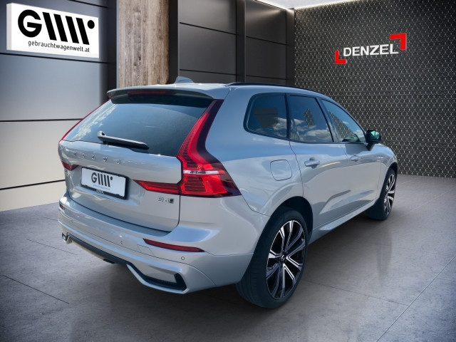 Bild 3: VOLVO PKW XC60 B4 Plus Dark AWD Geartronic