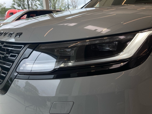 Bild 2: Land Rover Range Rover Velar D200 Dynamic SE