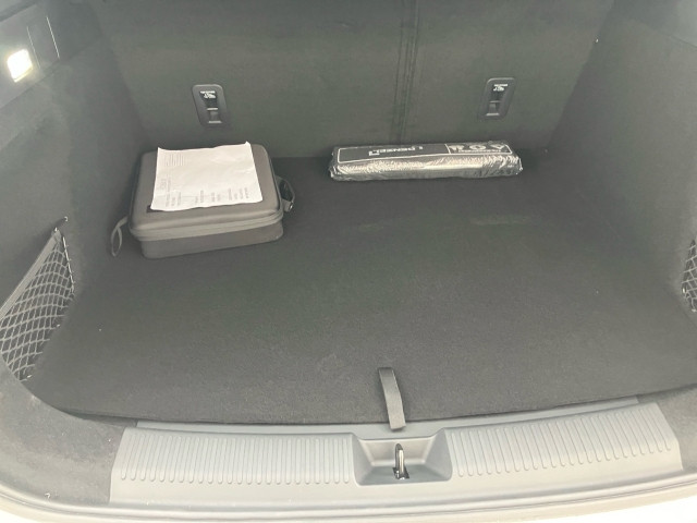 Bild 10: MG HS PHEV+ Luxury Teilleder Schwarz