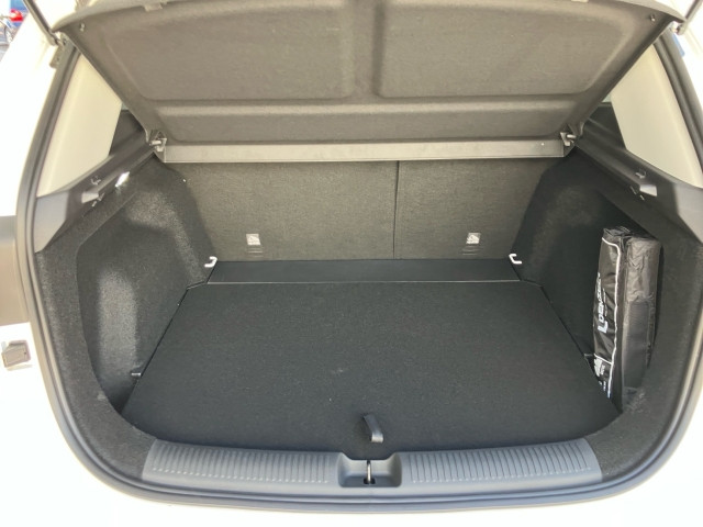 Bild 9: MG ZS HEV Luxury/25