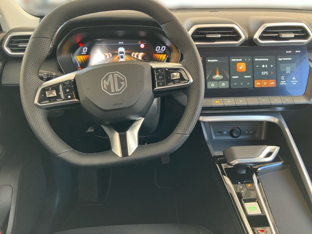 Bild 6: MG ZS HEV Luxury/25