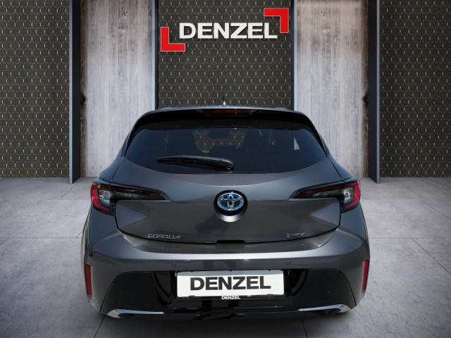 Bild 10: Toyota Corolla HB 140PS 1,8 Active Drive