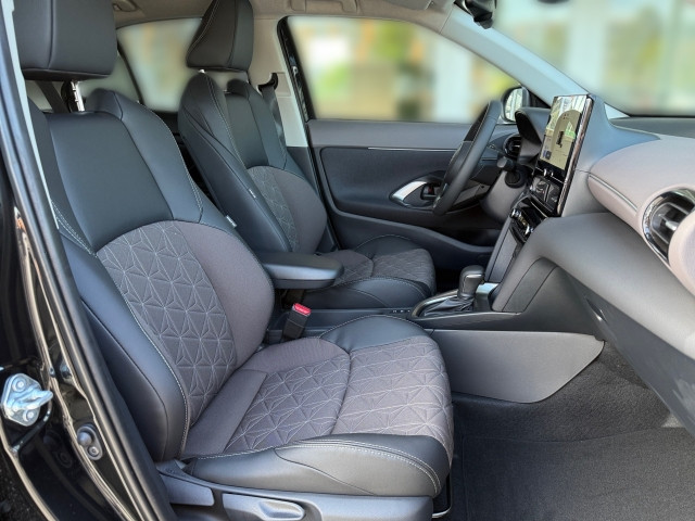 Bild 5: Toyota Yaris Cross - 1,5 l 4x2 Hybrid  Elegant