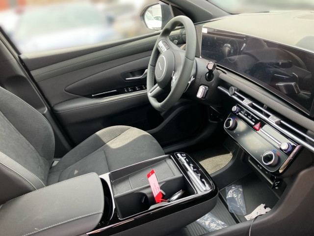 Bild 5: Hyundai Tucson NX4 20th Anniversary 1,6 T-GDi PHEV 4WD