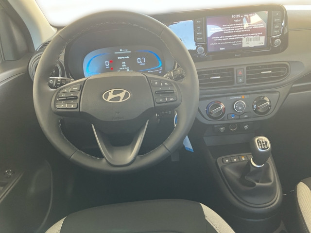 Bild 6: Hyundai i10 GO 1,0 MT