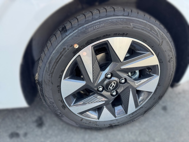 Bild 4: Hyundai i10 GO Plus 1,2 AMT