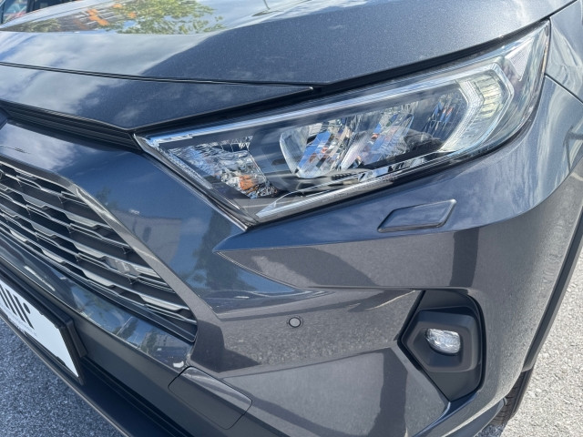 Bild 11: Toyota RAV 4 - 2,5 l Hybrid 4x2 Active Drive