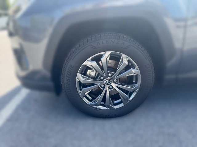 Bild 4: Toyota RAV 4 - 2,5 l Hybrid 4x4 Active Drive