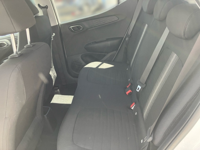 Bild 8: Hyundai i10 GO Plus 1,2 AMT