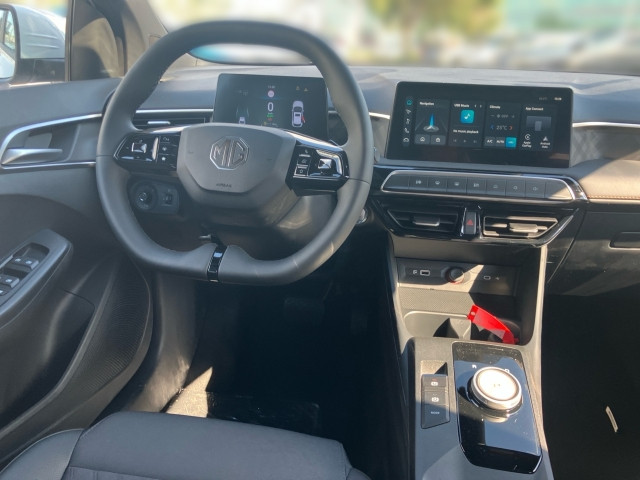 Bild 6: MG MG3 1,5 HEV Luxury MY24.5