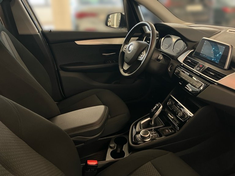 Bild 5: BMW 218i Active Tourer A