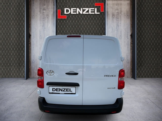 Bild 10: Toyota Proace EV 75kw