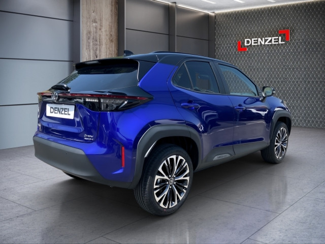 Bild 3: Toyota Yaris Cross - 1,5 l 4x4 Hybrid  Style