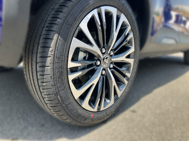 Bild 4: Toyota Yaris Cross - 1,5 l 4x4 Hybrid  Style