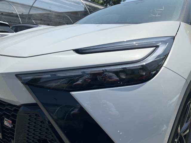 Bild 11: Toyota C-HR - 2,0 l Plugin 4x2  GR Sport CVT