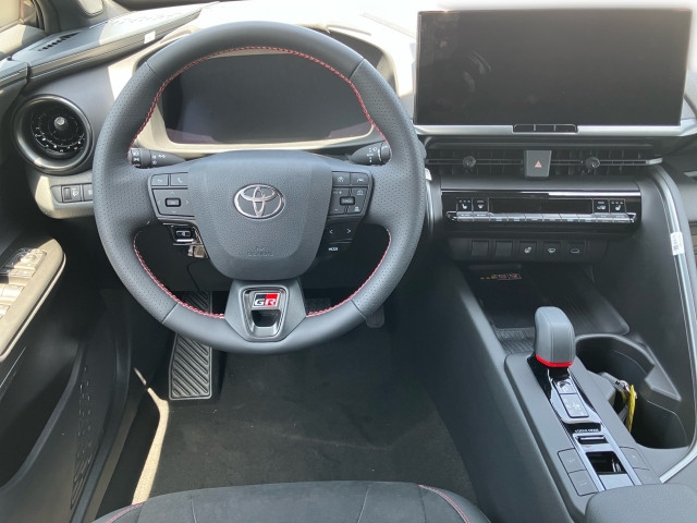 Bild 6: Toyota C-HR - 2,0 l Plugin 4x2  GR Sport CVT