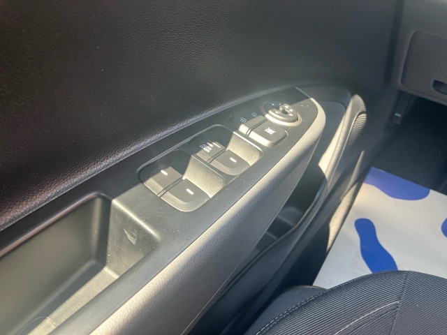 Bild 14: Hyundai i10 1,0 Edition 25