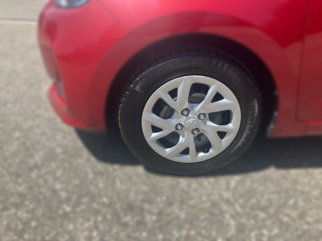 Bild 4: Hyundai i10 1,0 Edition 25