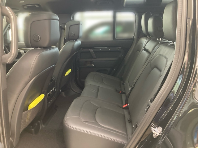 Bild 8: Land Rover Defender X-Dynamic HSE P300e
