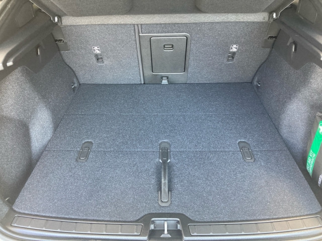 Bild 8: VOLVO PKW EC40 Single Motor Extended Range Plus Dark