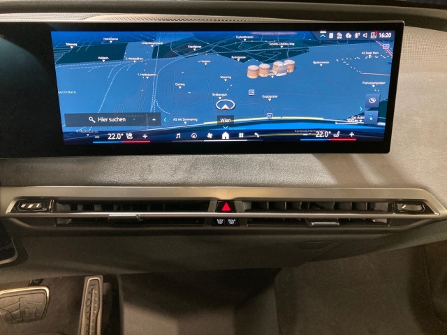 Bild 11: BMW PKW i-Serie iX xDrive45 I20