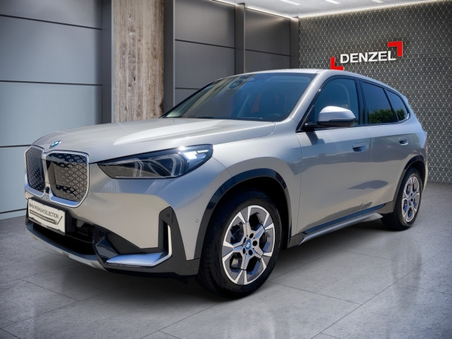 Bild 0: BMW iX1 xDrive30 U11