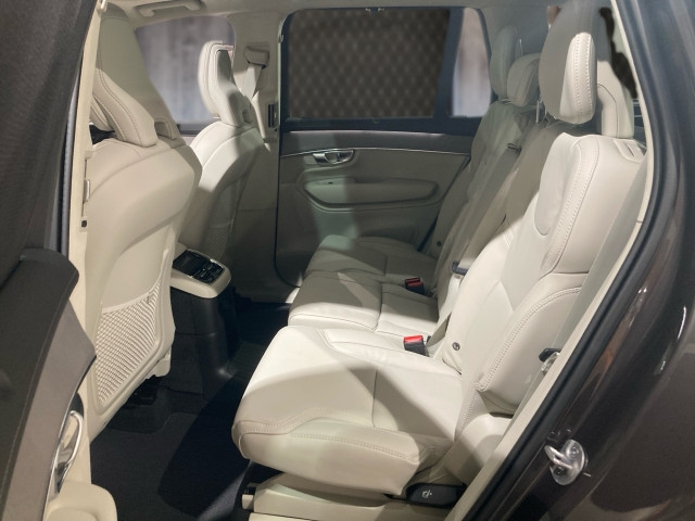 Bild 7: VOLVO PKW XC90 Ultra, T8 AWD Plug-in Hybrid, Elektrisch/Benzin, Bright