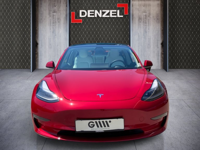 Bild 12: Tesla Model 3 Long Range AED 75kWh