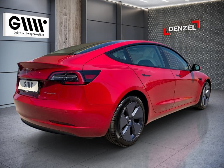 Bild 3: Tesla Model 3 Long Range AED 75kWh