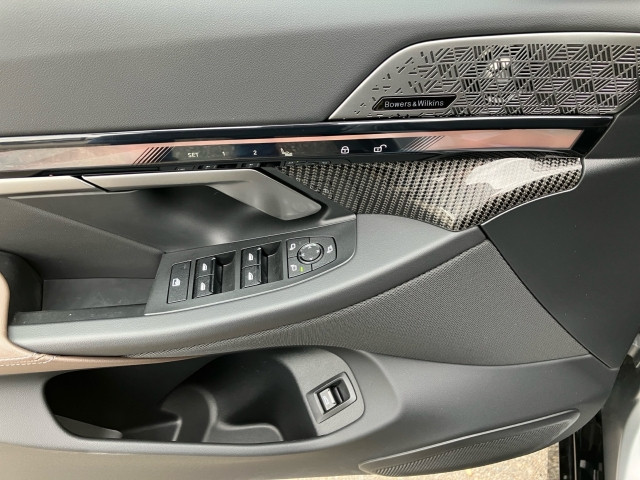 Bild 13: BMW i5 xDrive40 Limousine G60