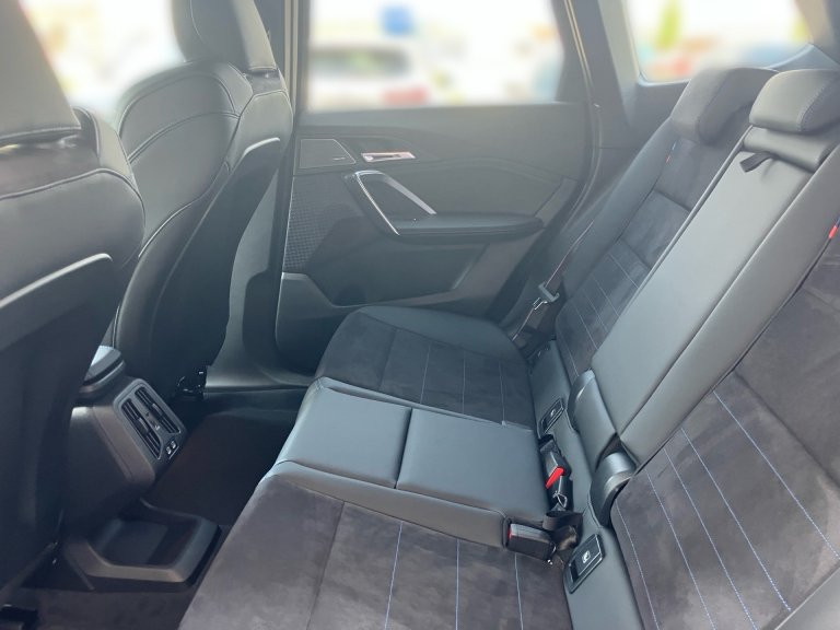 Bild 9: BMW iX1 xDrive30 U11