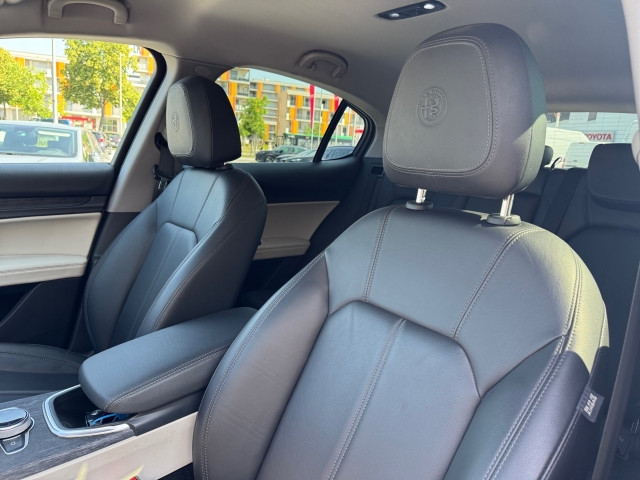 Bild 14: Alfa Alfa Stelvio 2,0 200 PS ATX AWD Super