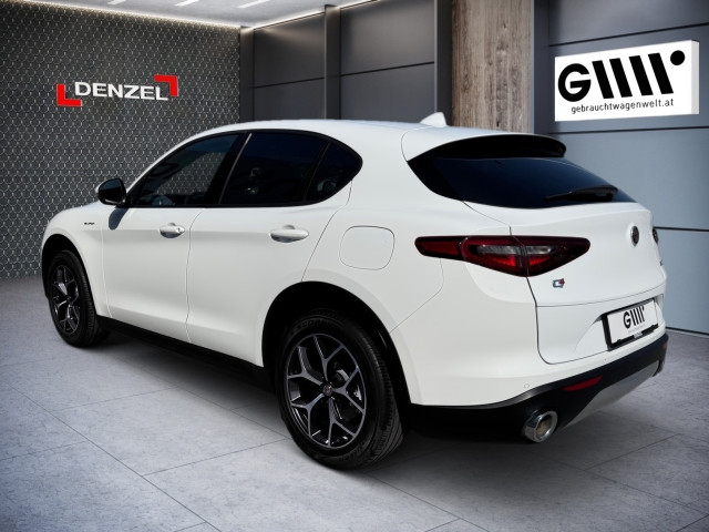 Bild 2: Alfa Alfa Stelvio 2,0 200 PS ATX AWD Super
