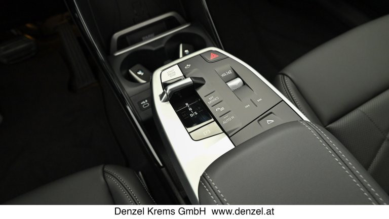 Bild 11: BMW 218d Active Tour B47