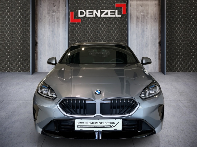 Bild 12: BMW 120 5-Türer F70 B38