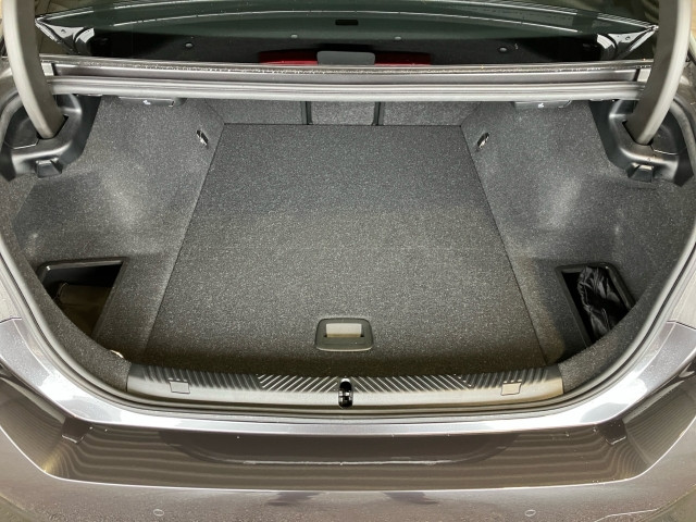 Bild 9: BMW i5 xDrive40 Limousine G60