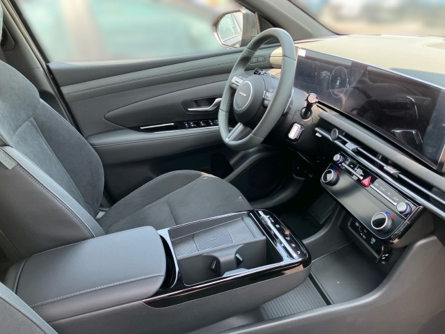 Bild 7: Hyundai Tucson NX4 20th Anniversary 1,6 T-GDi HEV 4WD AT