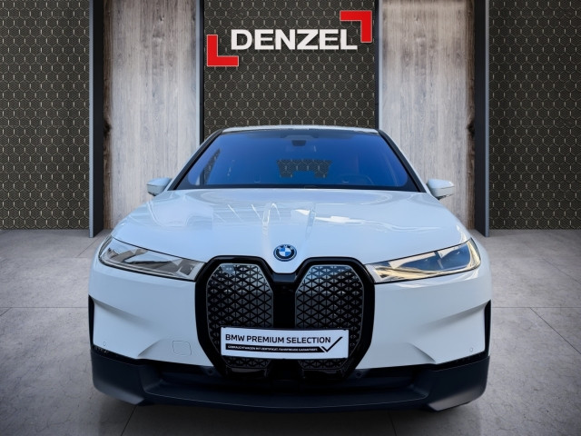 Bild 2: BMW PKW i-Serie iX xDrive50 i20 XE2